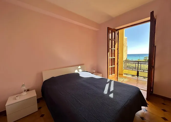 Il Gabbiano Felice Palizzi Marina